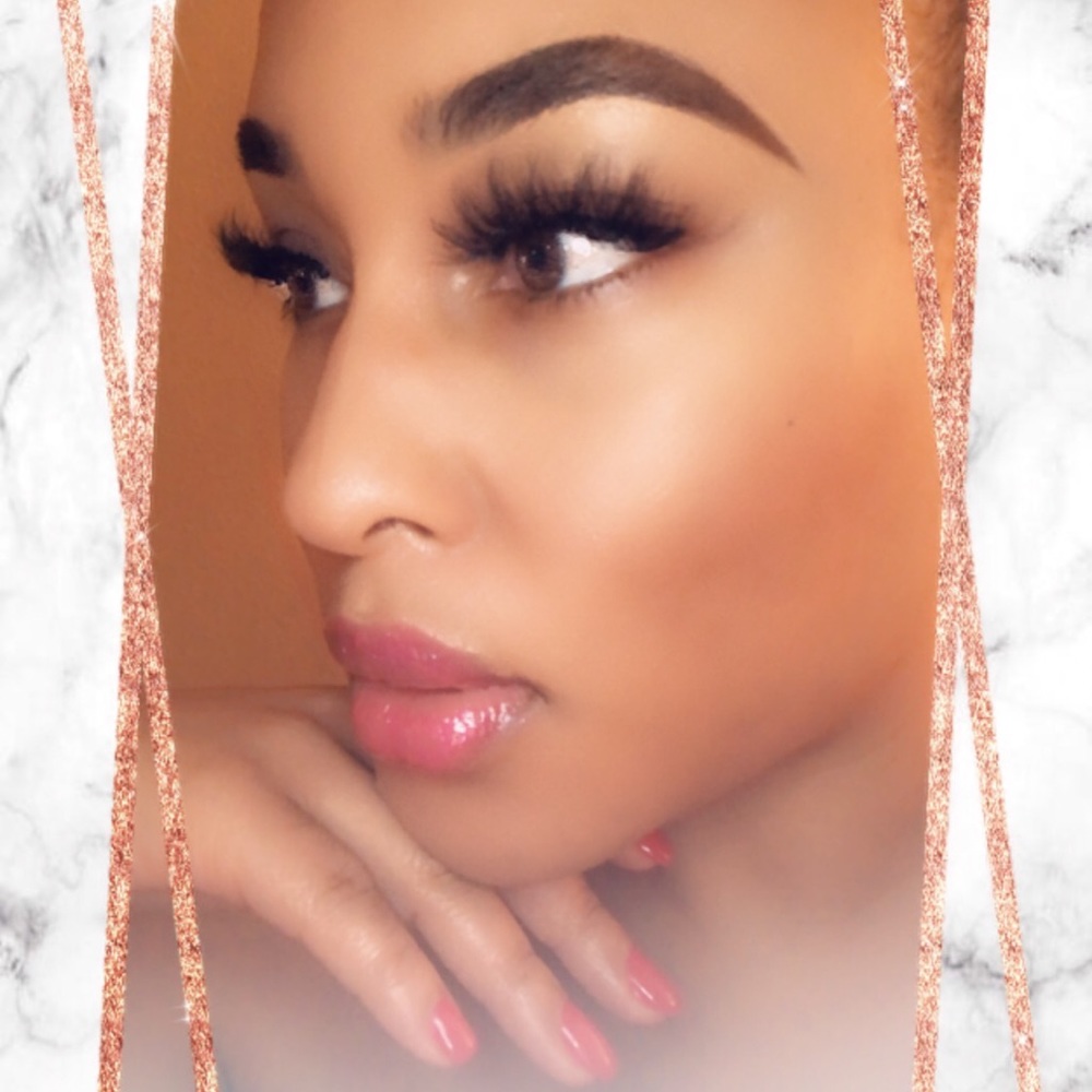Meet your Posher, Ashly